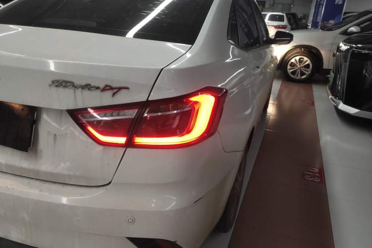 Used CHANGAN Eado DT 2019 1.6L Automatic Smart Enjoyment Model China VI Standard Right Rear Taillight