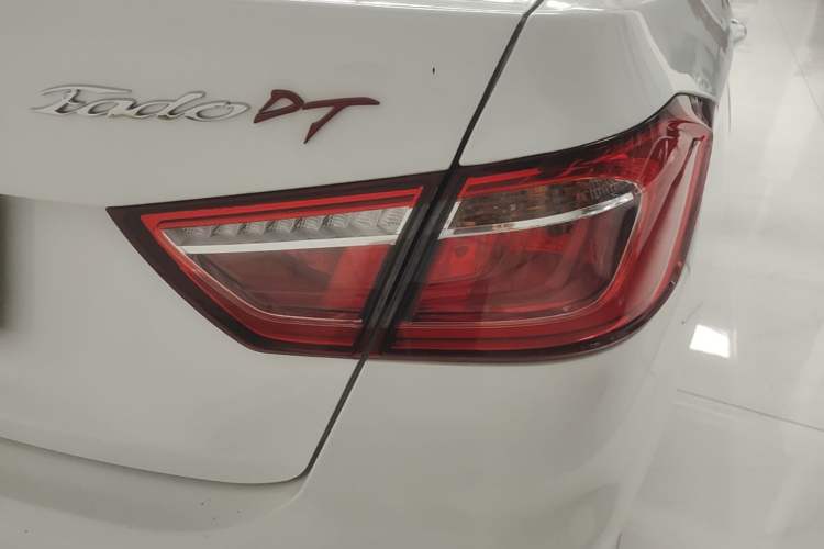 Used CHANGAN Eado DT 2019 1.6L Automatic Smart Enjoyment Model China VI Standard Right Rear Taillight