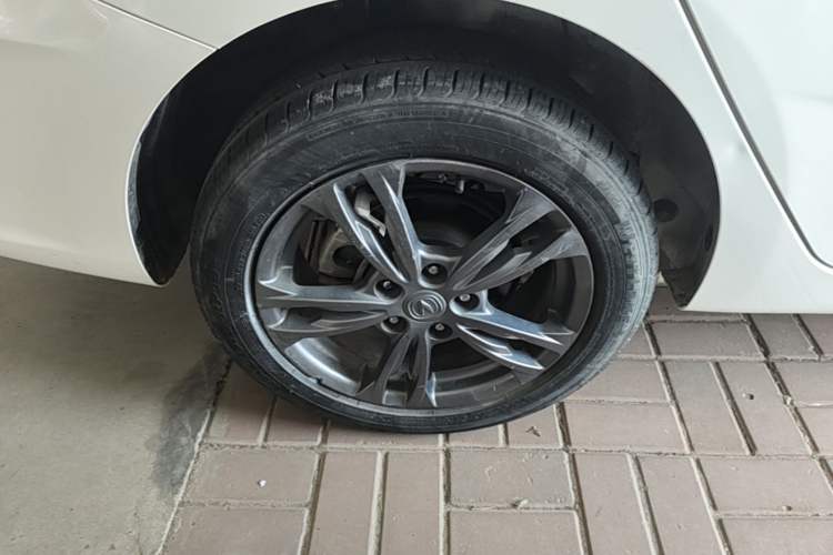 Used CHANGAN Eado DT 2019 1.6L Automatic Enjoyment Model China VI Standard Right Rear Wheel Hub