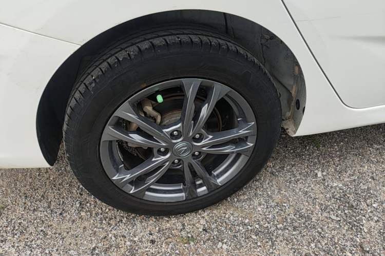 Used CHANGAN Eado DT 2019 1.6L Manual Comfort Model China VI Standard Right Rear Wheel Hub