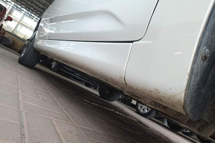 Used CHANGAN Eado DT 2019 1.6L Automatic Enjoyment Model China VI Standard Right Side Sill