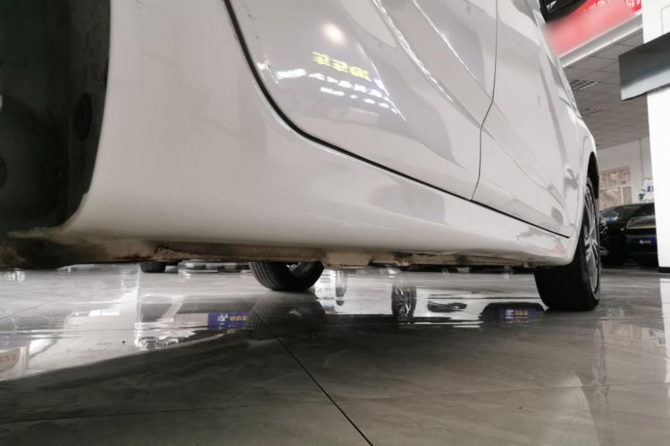 Used CHANGAN Eado DT 2019 1.6L Automatic Smart Enjoyment Model China VI Standard Right Side Sill