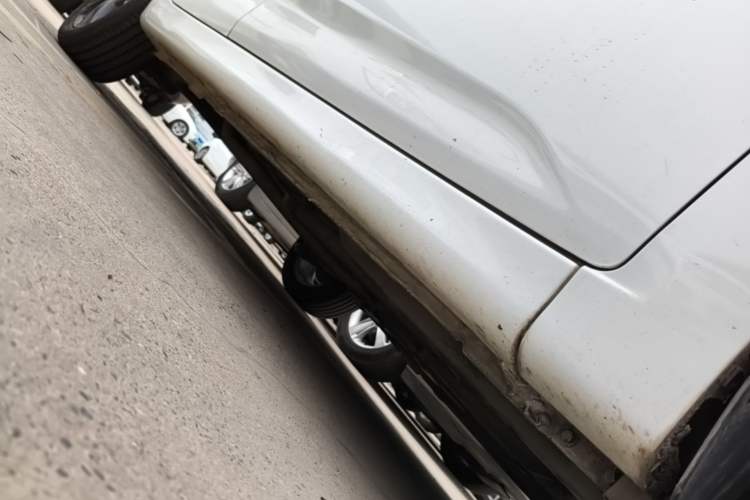 Used CHANGAN Eado DT 2019 1.6L Automatic Smart Enjoyment Model China VI Standard Right Side Sill