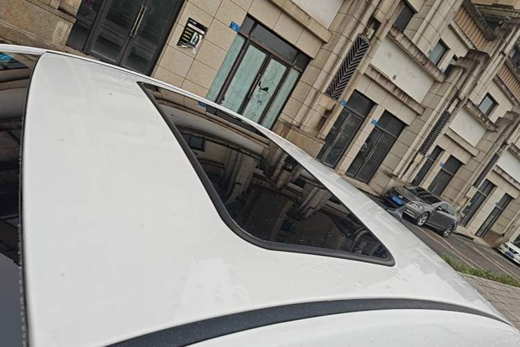 Used CHANGAN Eado DT 2019 1.6L Manual Comfort Model China VI Standard Roof
