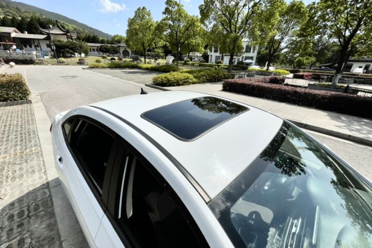 Used CHANGAN Eado DT 2019 1.6L Manual Comfort Model China VI Standard Roof
