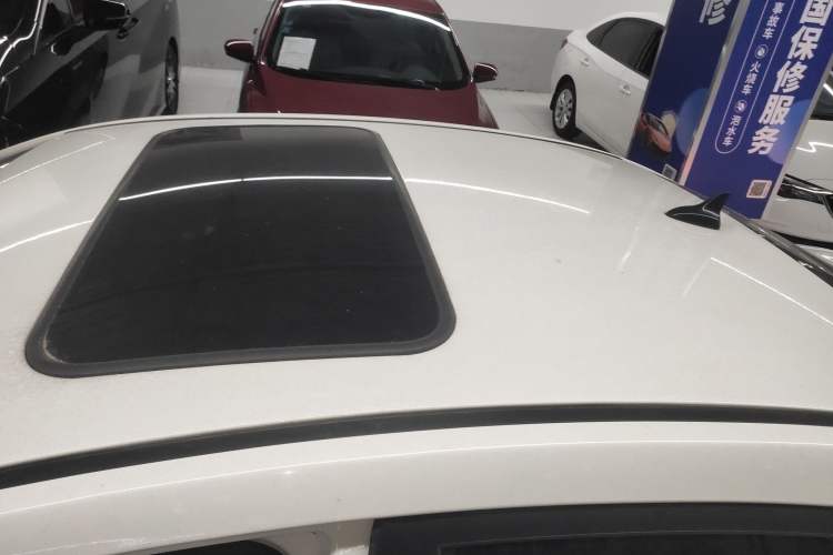 Used CHANGAN Eado DT 2019 1.6L Automatic Smart Enjoyment Model China VI Standard Roof