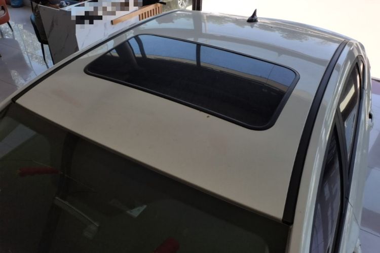 Used CHANGAN Eado DT 2019 1.6L Manual Comfort Model China VI Standard Roof