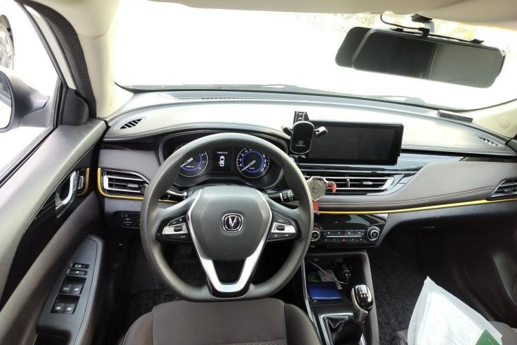 Used CHANGAN Eado DT 2019 1.6L Manual Enjoyment Model China V Standard Steering Wheel