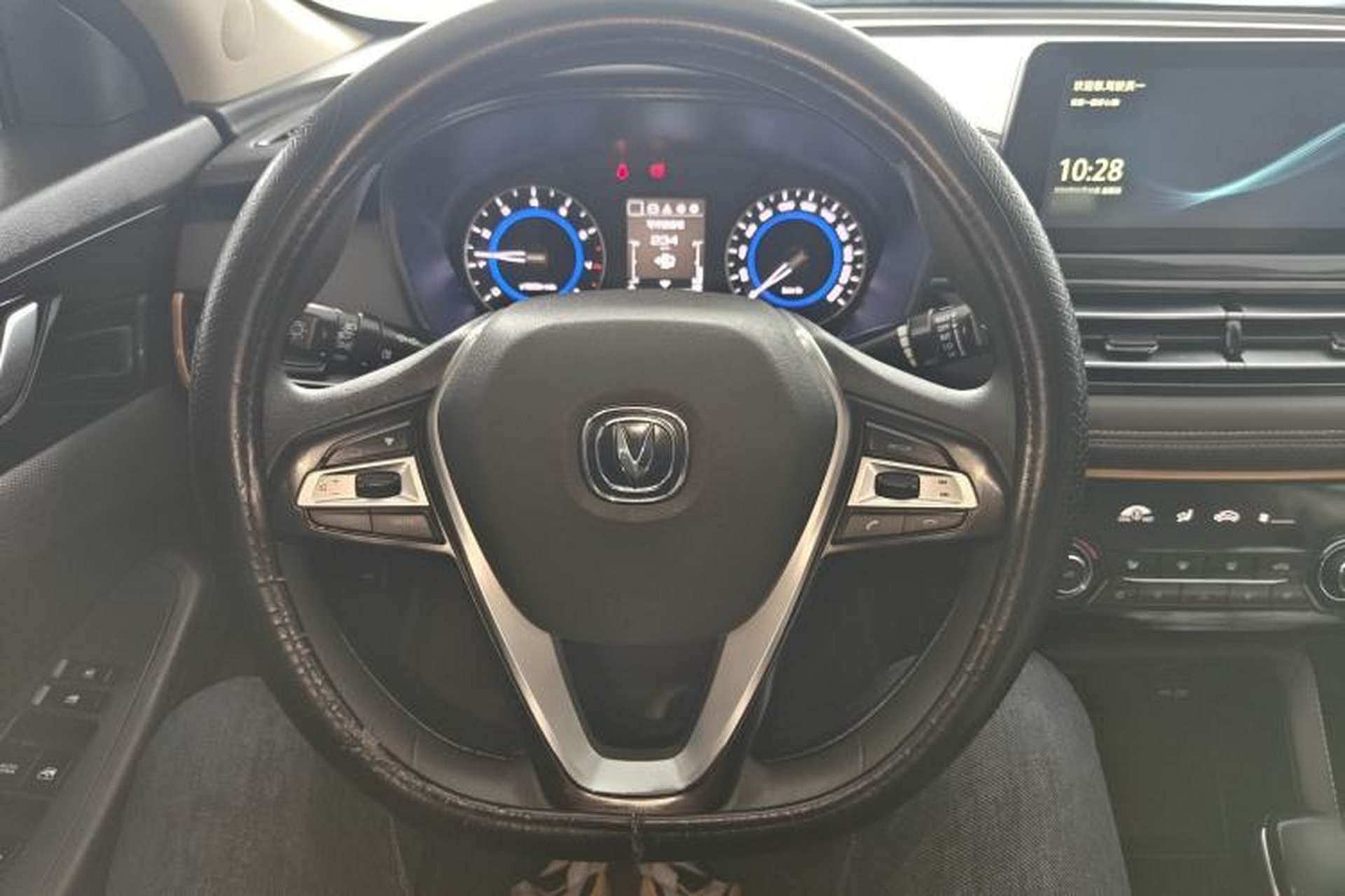 Used CHANGAN Eado DT 2019 1.6L Manual Comfort Model China VI Standard Steering Wheel