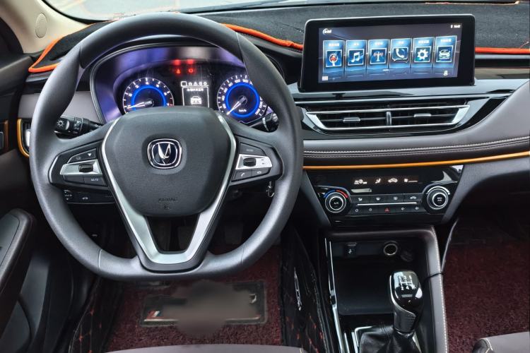 Used CHANGAN Eado DT 2019 1.6L Manual Comfort Model China VI Standard Steering Wheel