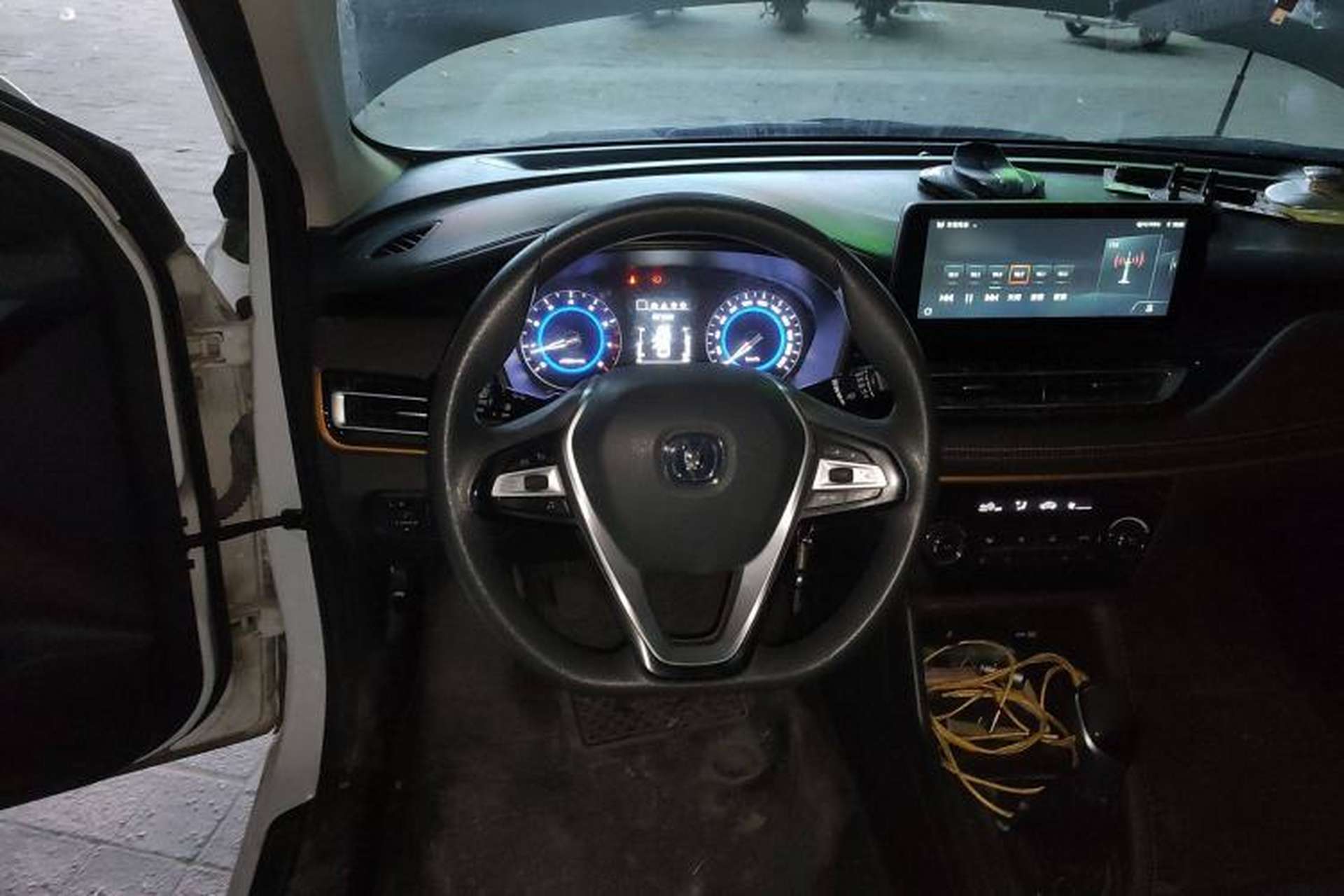 Used CHANGAN Eado DT 2019 1.6L Manual Enjoyment Model China VI Standard Steering Wheel