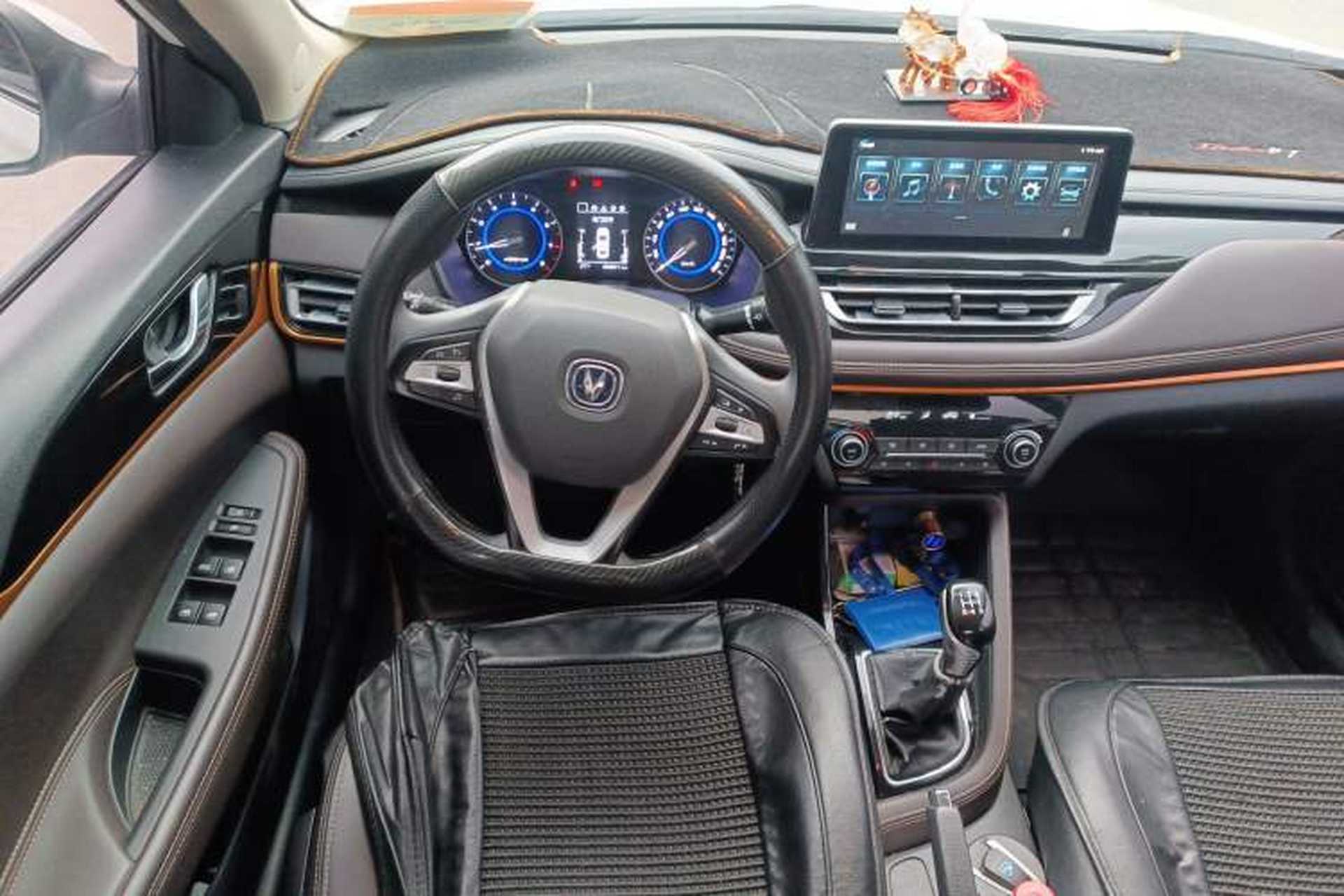 Used CHANGAN Eado DT 2019 1.6L Manual Enjoyment Model China VI Standard Steering Wheel