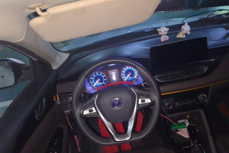 Used CHANGAN Eado DT 2019 1.6L Automatic Smart Enjoyment Model China VI Standard Steering Wheel