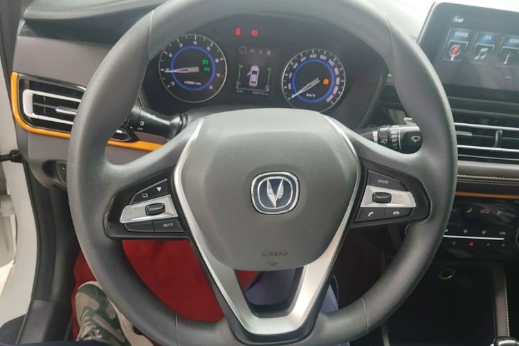 Used CHANGAN Eado DT 2019 1.6L Manual Comfort Model China VI Standard Steering Wheel