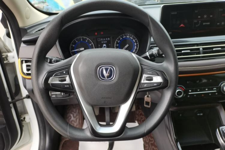 Used CHANGAN Eado DT 2019 1.6L Manual Comfort Model China VI Standard Steering Wheel