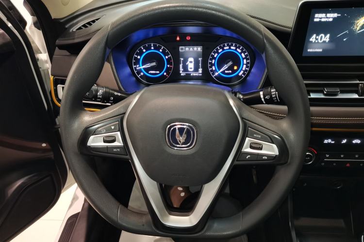 Used CHANGAN Eado DT 2019 1.6L Manual Comfort Model China VI Standard Steering Wheel