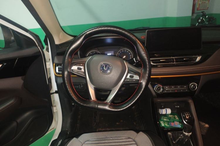 Used CHANGAN Eado DT 2019 1.6L Manual Comfort Model China VI Standard Steering Wheel
