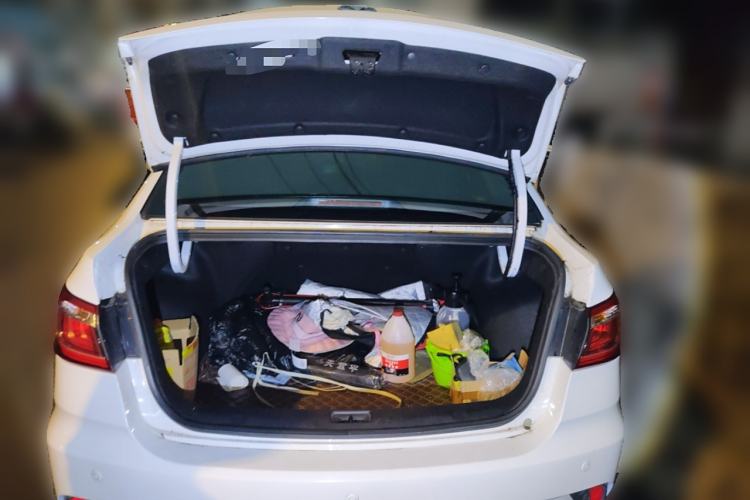 Used CHANGAN Eado DT 2019 1.6L Manual Comfort Model China VI Standard Trunk