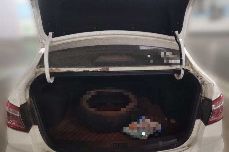 Used CHANGAN Eado DT 2019 1.6L Manual Enjoyment Model China VI Standard Trunk