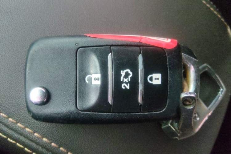 Used CHANGAN Eado DT 2019 1.6L Manual Comfort Model China VI Standard Vehicle Key