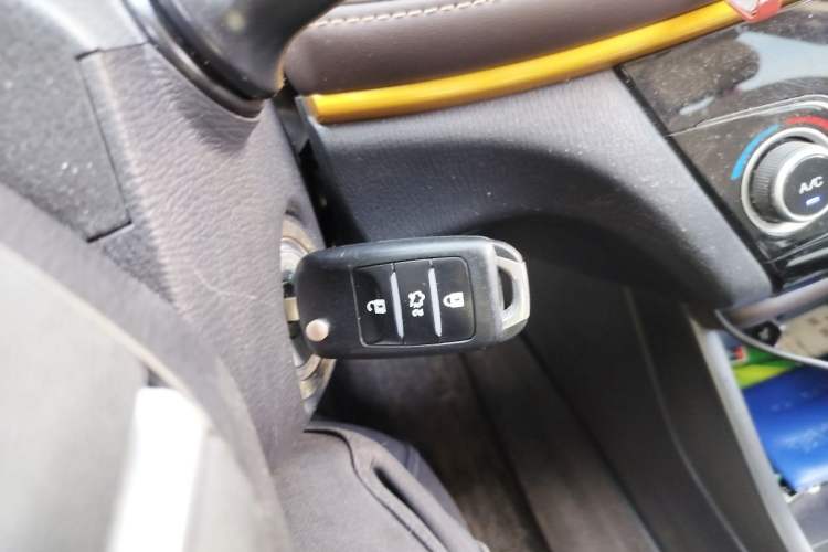 Used CHANGAN Eado DT 2019 1.6L Manual Enjoyment Model China V Standard Vehicle Key