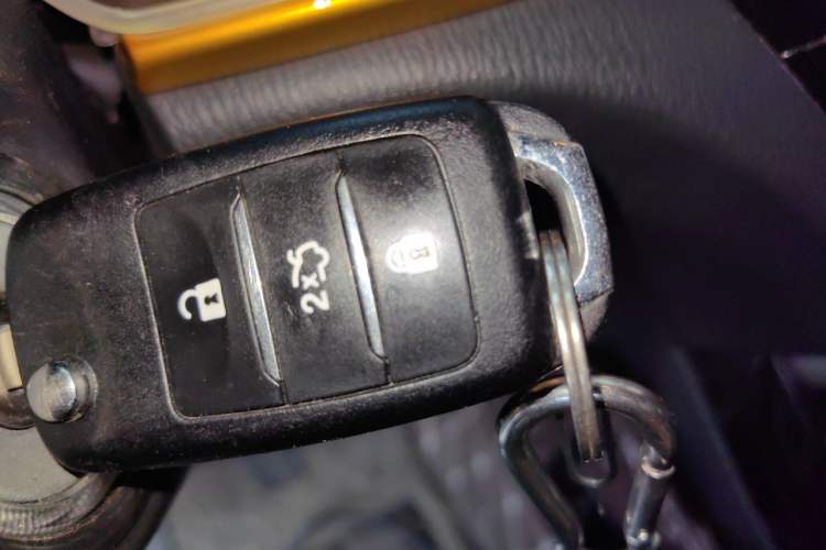 Used CHANGAN Eado DT 2019 1.6L Manual Enjoyment Model China VI Standard Vehicle Key