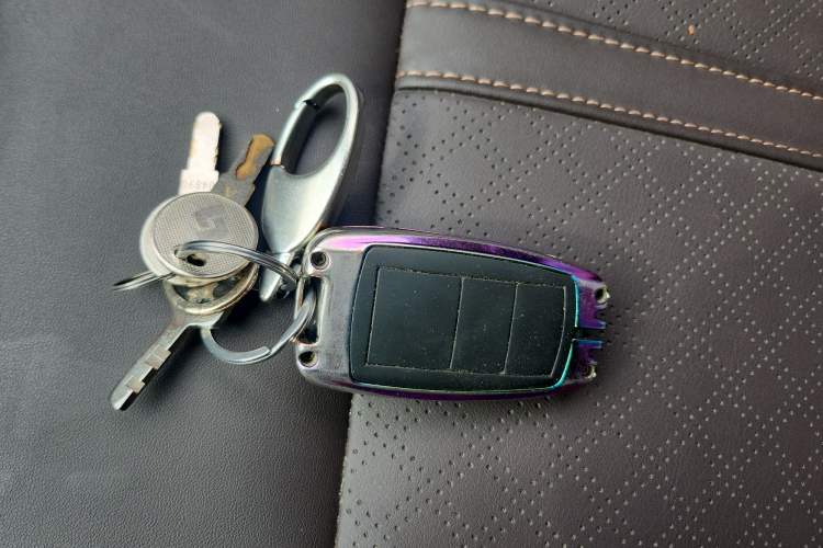 Used CHANGAN Eado DT 2019 1.6L Automatic Smart Enjoyment Model China VI Standard Vehicle Key