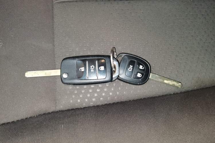 Used CHANGAN Eado DT 2019 1.6L Manual Comfort Model China VI Standard Vehicle Key