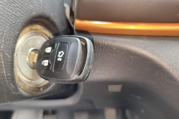 Used CHANGAN Eado DT 2019 1.6L Manual Comfort Model China VI Standard Vehicle Key