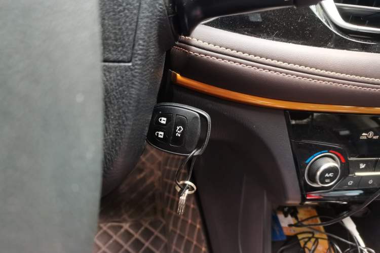 Used CHANGAN Eado DT 2019 1.6L Manual Comfort Model China VI Standard Vehicle Key
