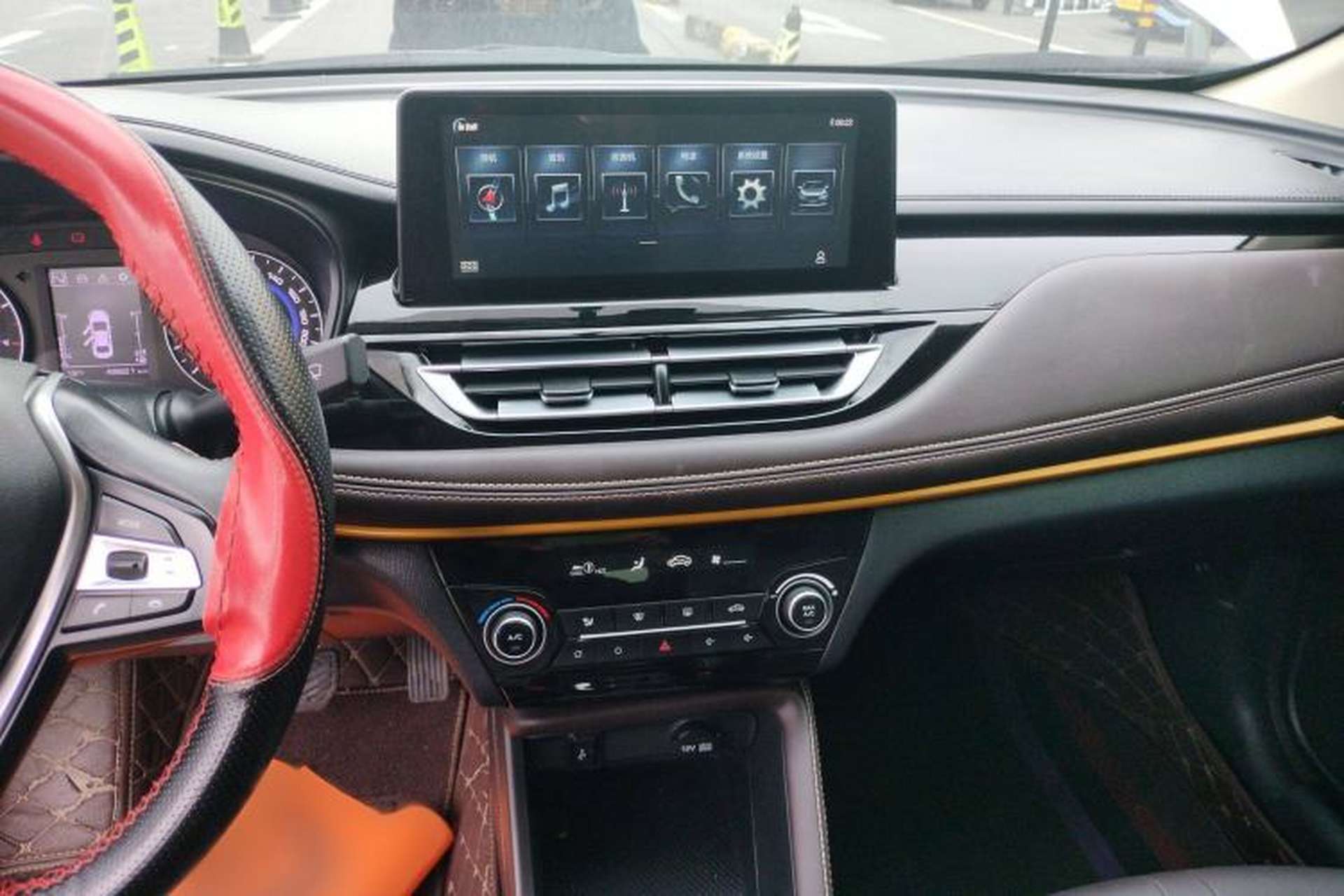 Used CHANGAN Eado DT 2021 1.6L Automatic Luxury Model Audio And AC Panel