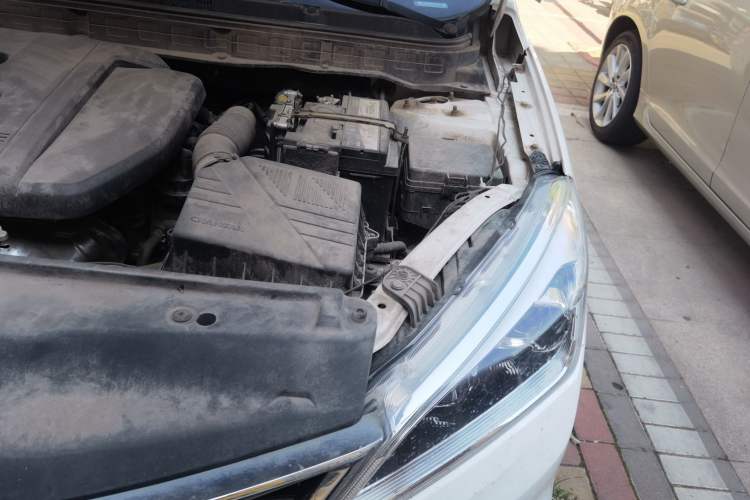 Used CHANGAN Eado DT 2021 1.6L Automatic Luxury Model Engine Bay Left