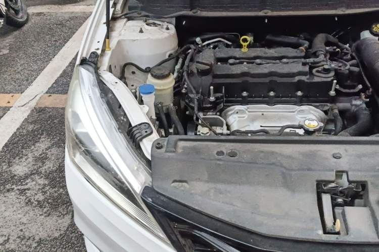 Used CHANGAN Eado DT 2021 1.6L Automatic Luxury Model Engine Bay Right
