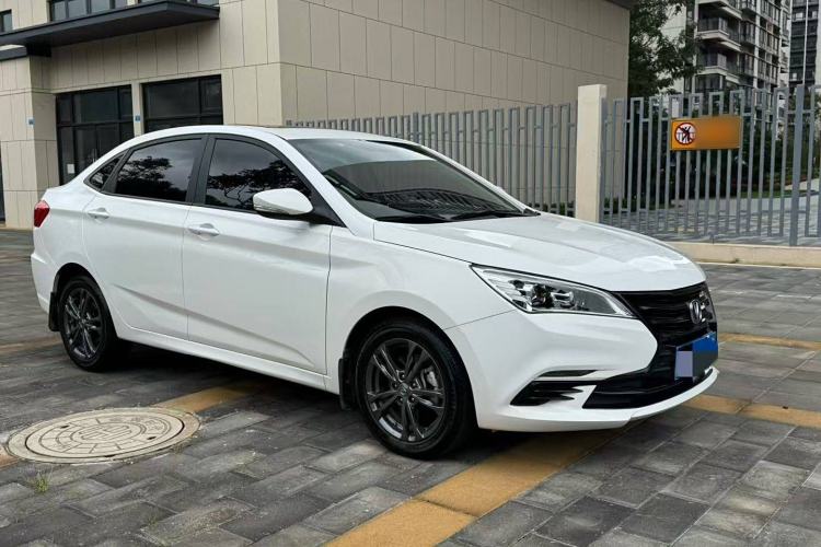 Used CHANGAN Eado DT 2021 1.6L Manual Luxury Model Exterior 2