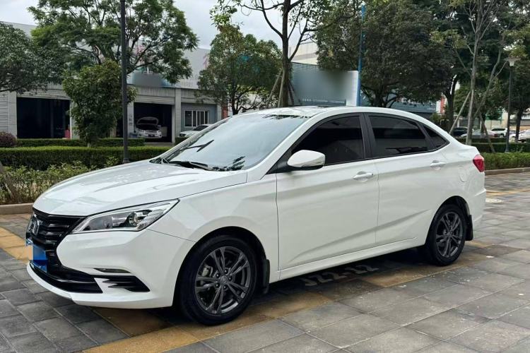Used CHANGAN Eado DT 2021 1.6L Manual Luxury Model Exterior 3