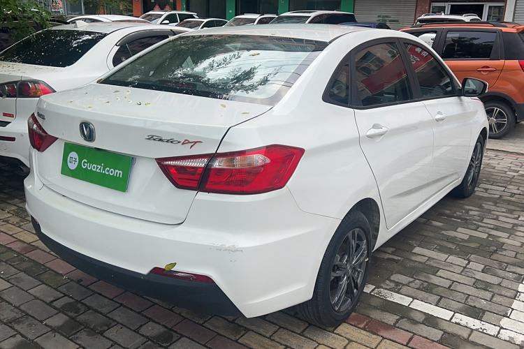 Used CHANGAN Eado DT 2021 1.6L Manual Luxury Model Exterior 3