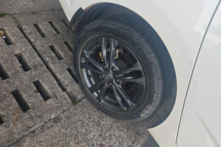Used CHANGAN Eado DT 2021 1.6L Automatic Luxury Model Exterior 5