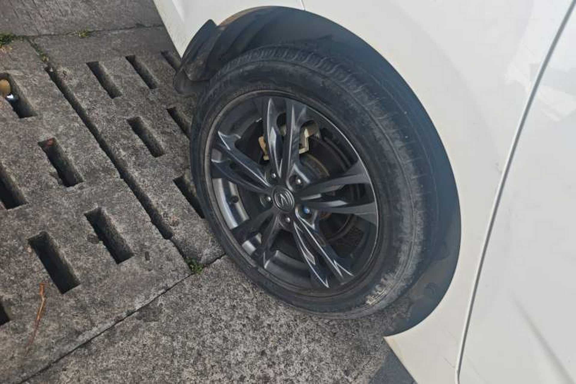 Used CHANGAN Eado DT 2021 1.6L Automatic Luxury Model Exterior 5