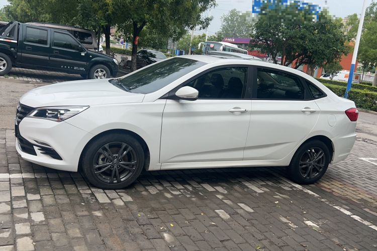 Used CHANGAN Eado DT 2021 1.6L Manual Luxury Model Exterior 5