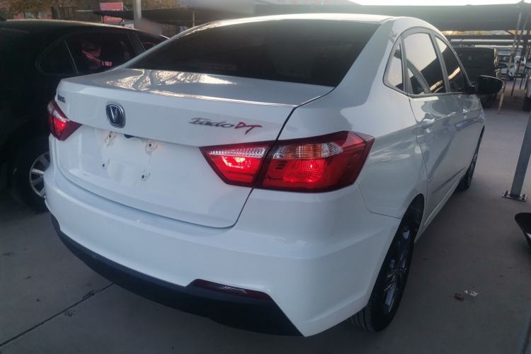 Used CHANGAN Eado DT 2021 1.6L Automatic Luxury Model Exterior 5
