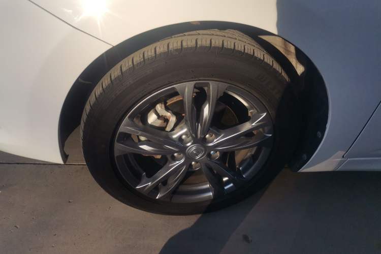 Used CHANGAN Eado DT 2021 1.6L Automatic Luxury Model Exterior 7
