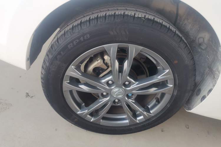 Used CHANGAN Eado DT 2021 1.6L Automatic Luxury Model Exterior 8