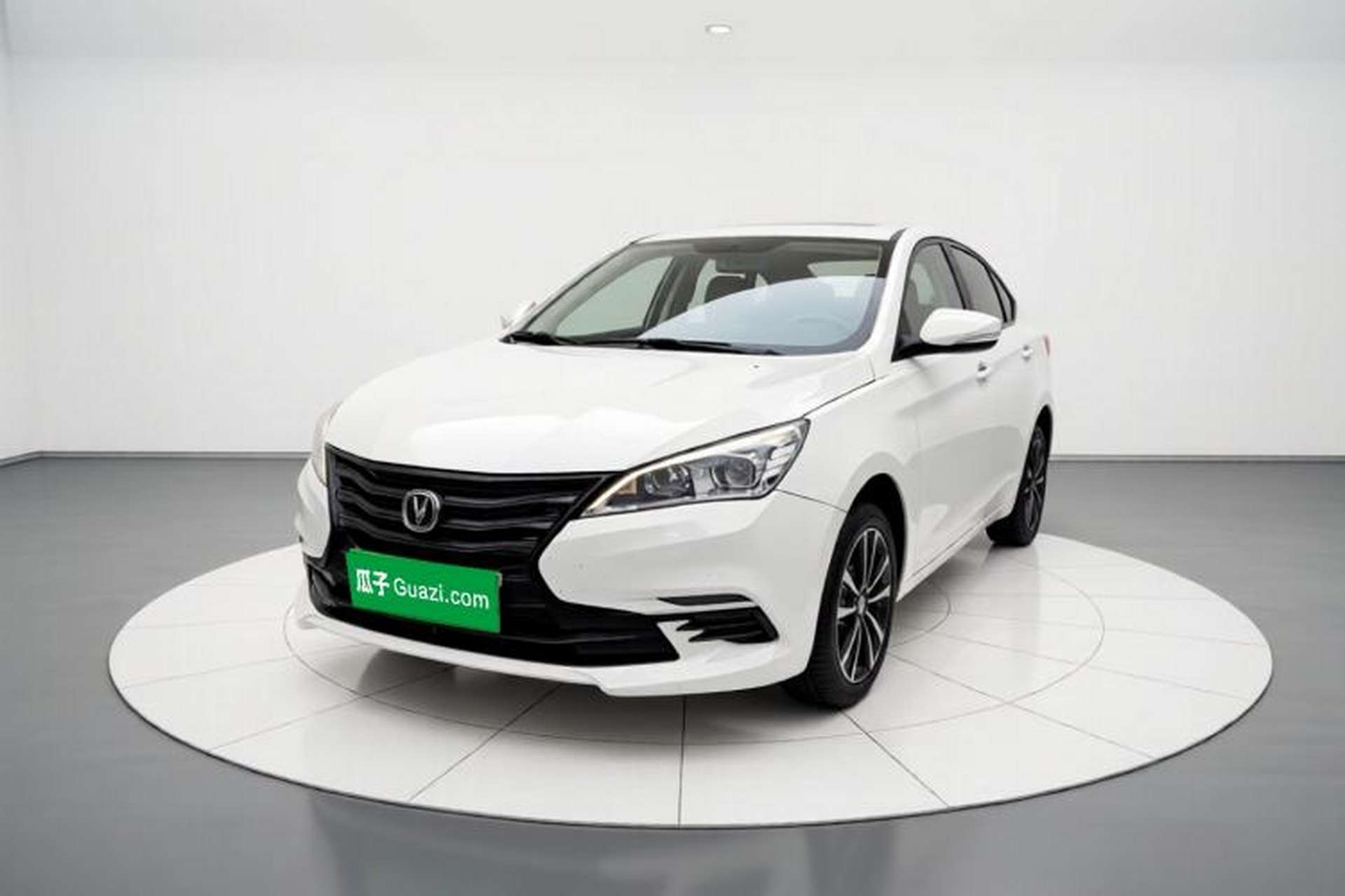 Used CHANGAN Eado DT 2021 1.6L Automatic Luxury Model Front Left 45 Deg