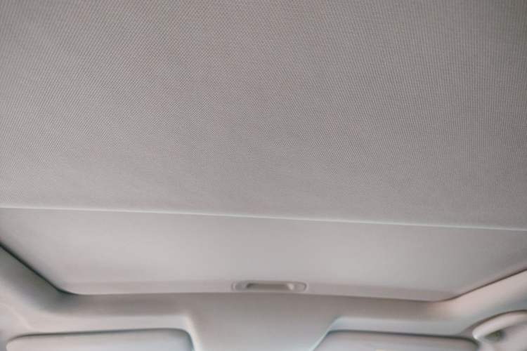 Used CHANGAN Eado DT 2021 1.6L Automatic Luxury Model Headliner