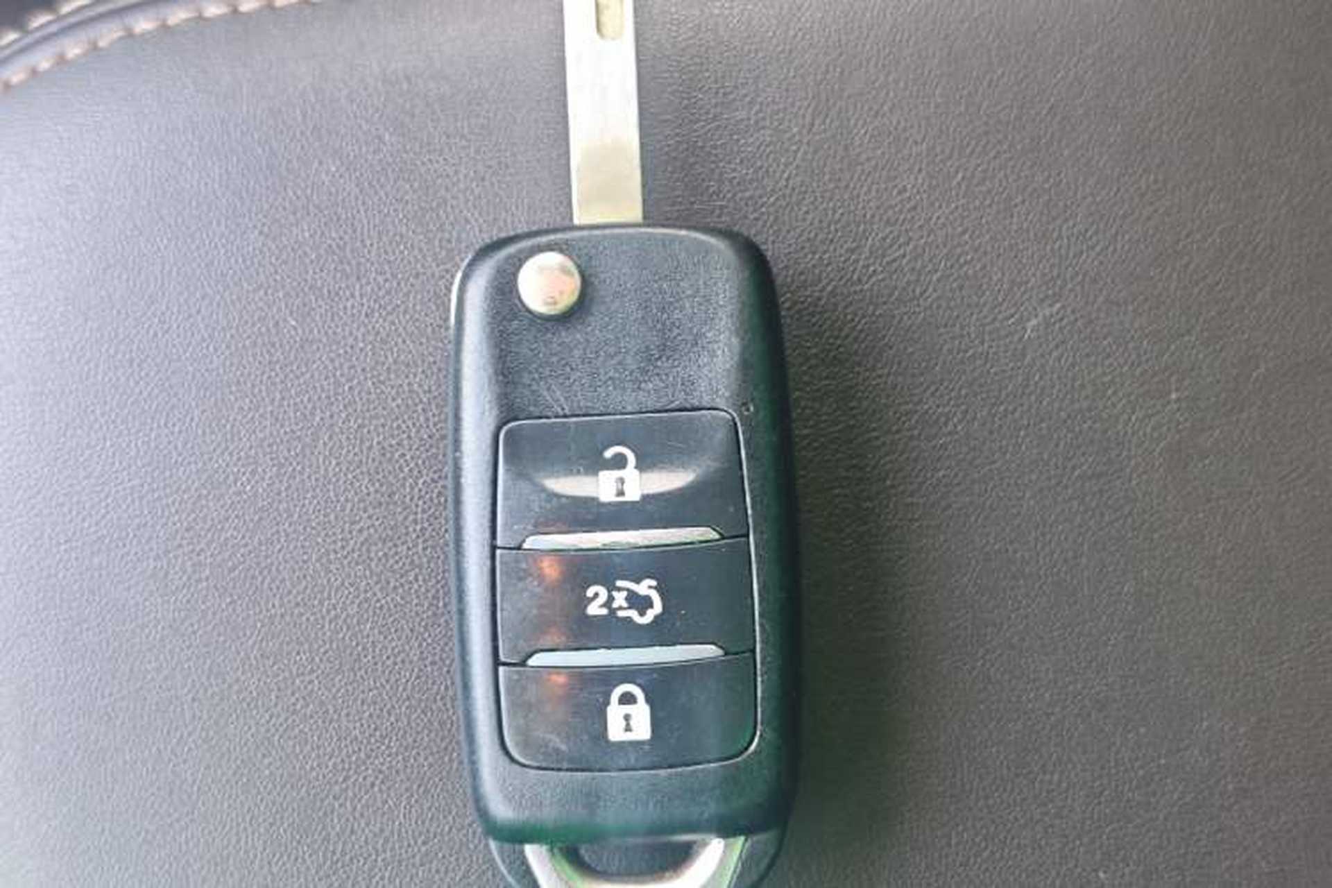 Used CHANGAN Eado DT 2021 1.6L Automatic Luxury Model Interior 1