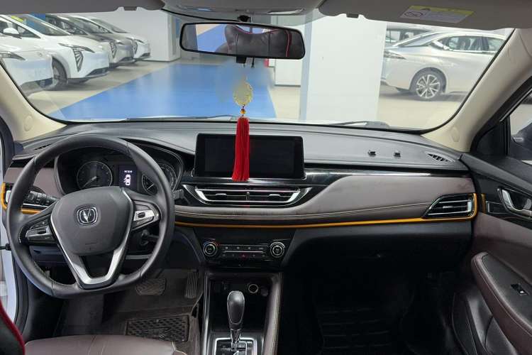 Used CHANGAN Eado DT 2021 1.6L Automatic Luxury Model Interior 1