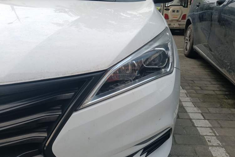 Used CHANGAN Eado DT 2021 1.6L Manual Luxury Model Left Front Headlight