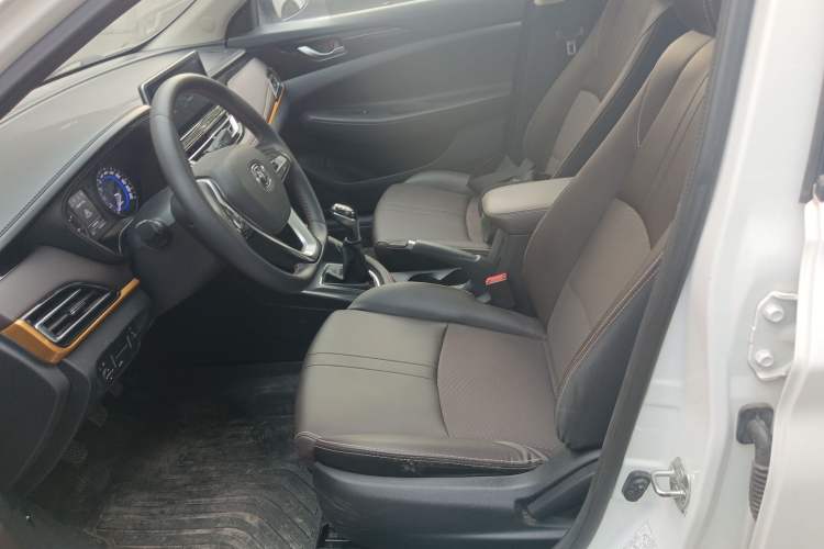 Used CHANGAN Eado DT 2021 1.6L Manual Luxury Model Left Front Seat