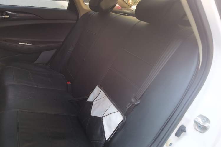 Used CHANGAN Eado DT 2021 1.6L Automatic Luxury Model Left Rear Seat