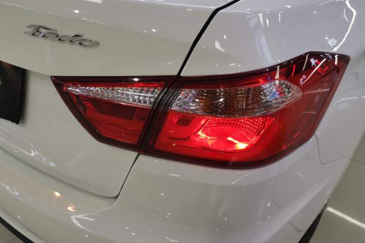 Used CHANGAN Eado DT 2021 1.6L Automatic Luxury Model Right Rear Taillight
